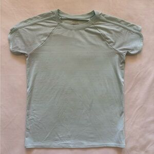 Athleta Kids Light Blue Short Sleeve Tee